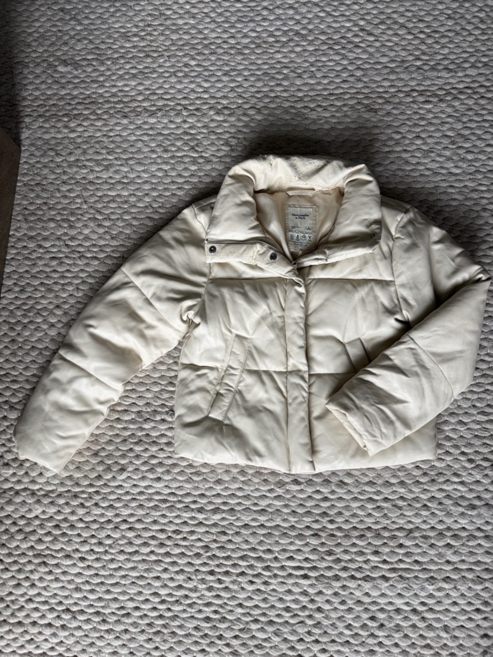 Abercrombie & Fitch Cream Quilted Puffer Jacket Coat S Ivory Zip Up FLAWED